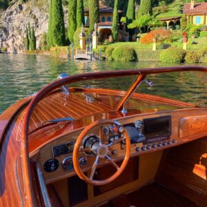 Escursione privata in barca sul Lago di Como